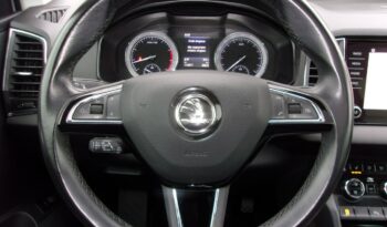 Škoda Karoq Klimatronic 2x, Hak, CarPlay/AndroidAuto, Panorama, Alcantara full