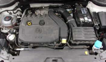 Škoda Karoq Klimatronic 2x, Hak, CarPlay/AndroidAuto, Panorama, Alcantara full