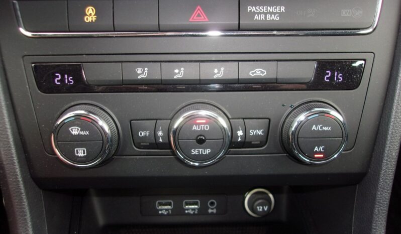 Seat Ateca Klimatronic 2-strefowy, PDC, Kamera cofania, Nawgiacja full