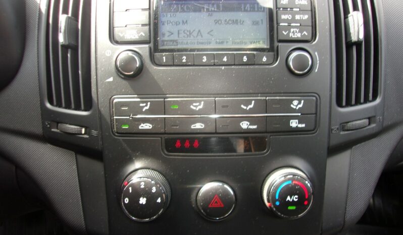 Hyundai i30 Classic 1.4 Benzyna 105 KM Klima Stan BDB Kredyt Bez BIK i KRD full