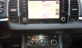 Škoda Karoq Klimatronic 2-strefowy, Nawigacja, PDC, Kamera cofania, Półskóra full
