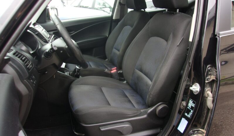 Hyundai ix20 Klimatyzacja, 4x ele szyby, Ele lusterka, Podgrz. fotele, Hak full