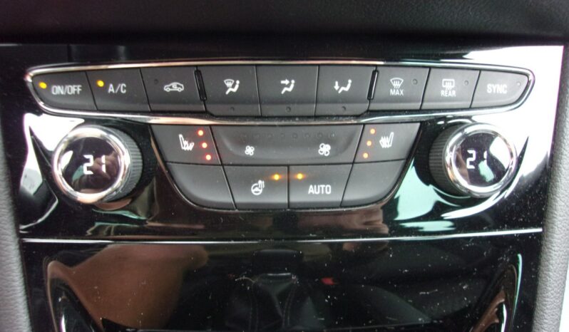 Opel Astra 1.4 Turbo Innovation, Klimatronic, Navi, Podgrz. fotele + kierownica full