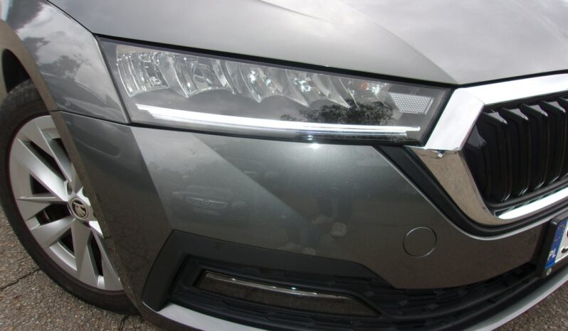 Škoda Octavia 1.5 TSI ACT Style full