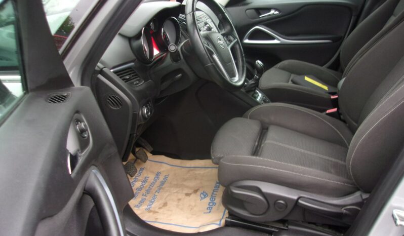 Opel Zafira 7 OsóbTourer 1.4 Turbo Österreich Edition full