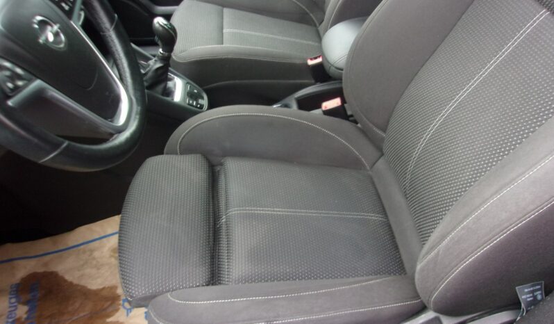 Opel Zafira 7 OsóbTourer 1.4 Turbo Österreich Edition full