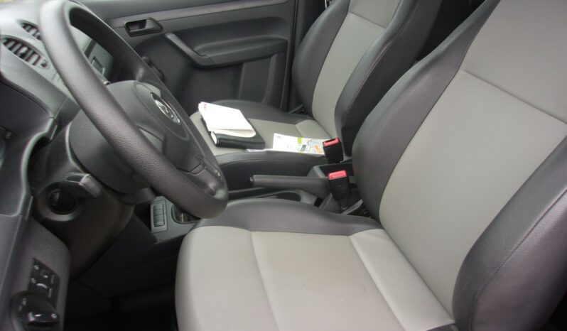 Volkswagen Caddy 2.0 TDI Kombi 4Motion 6-Biegów Klimatyzacja full