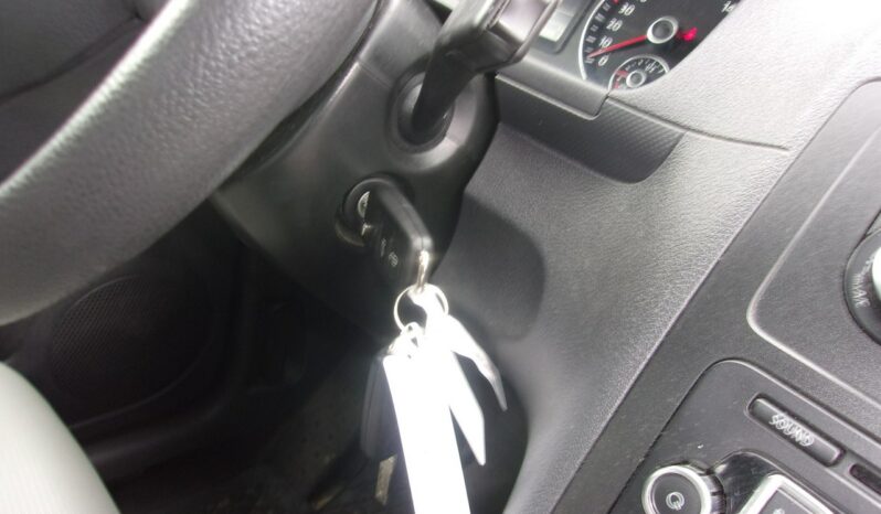 Volkswagen Caddy 2.0 TDI Kombi 4Motion 6-Biegów Klimatyzacja full