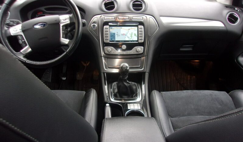 Ford Mondeo Klimatronic, Podgrz. fotele, Hak, Półskóra, 2 kpl. kół full